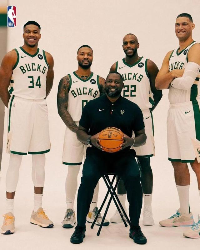 雄鹿队年轻球员突破重围，成为球队未来希望的简单介绍