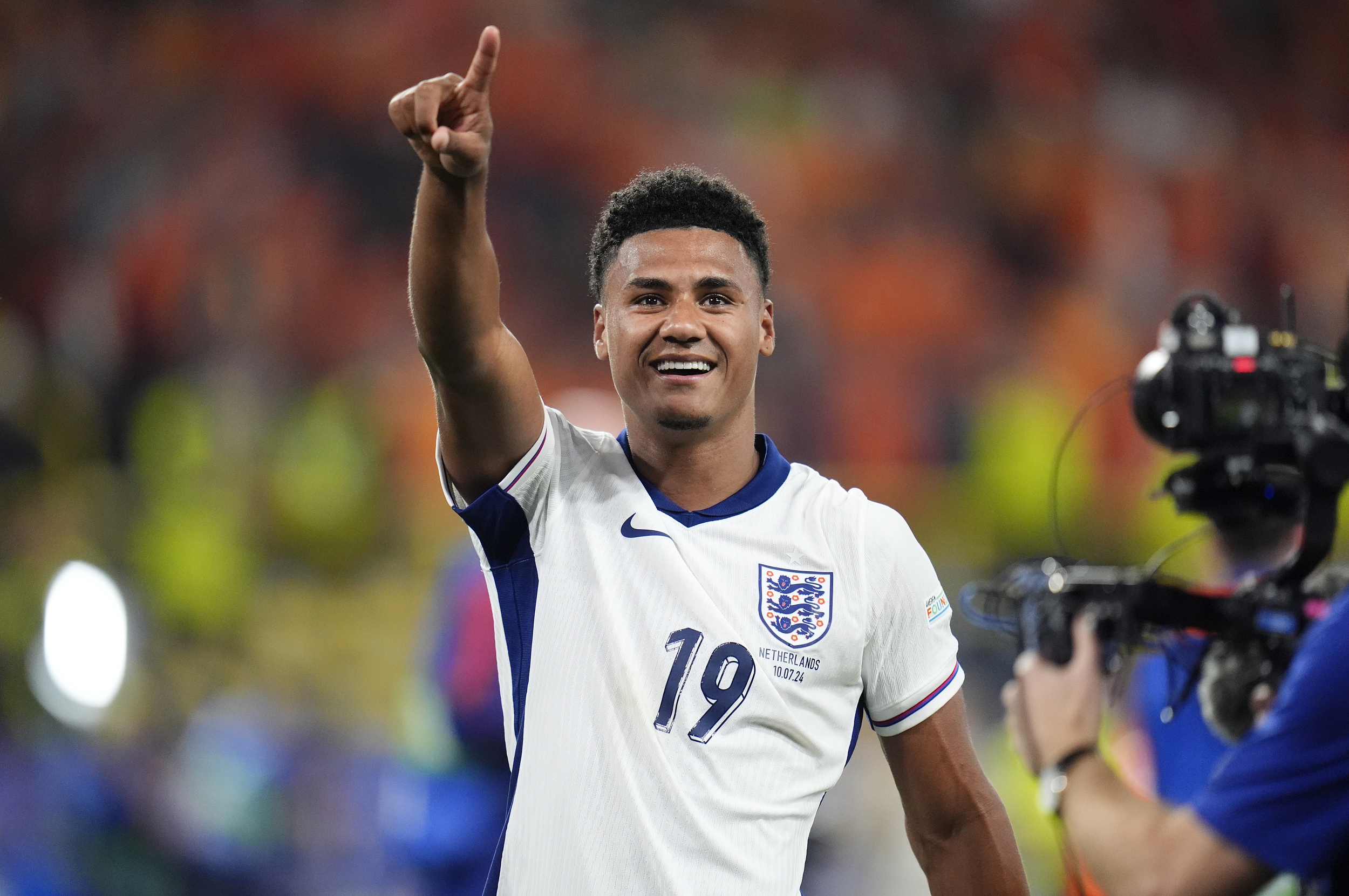 英格兰胜利击败荷兰——欧洲预赛激烈角逐开启的简单介绍