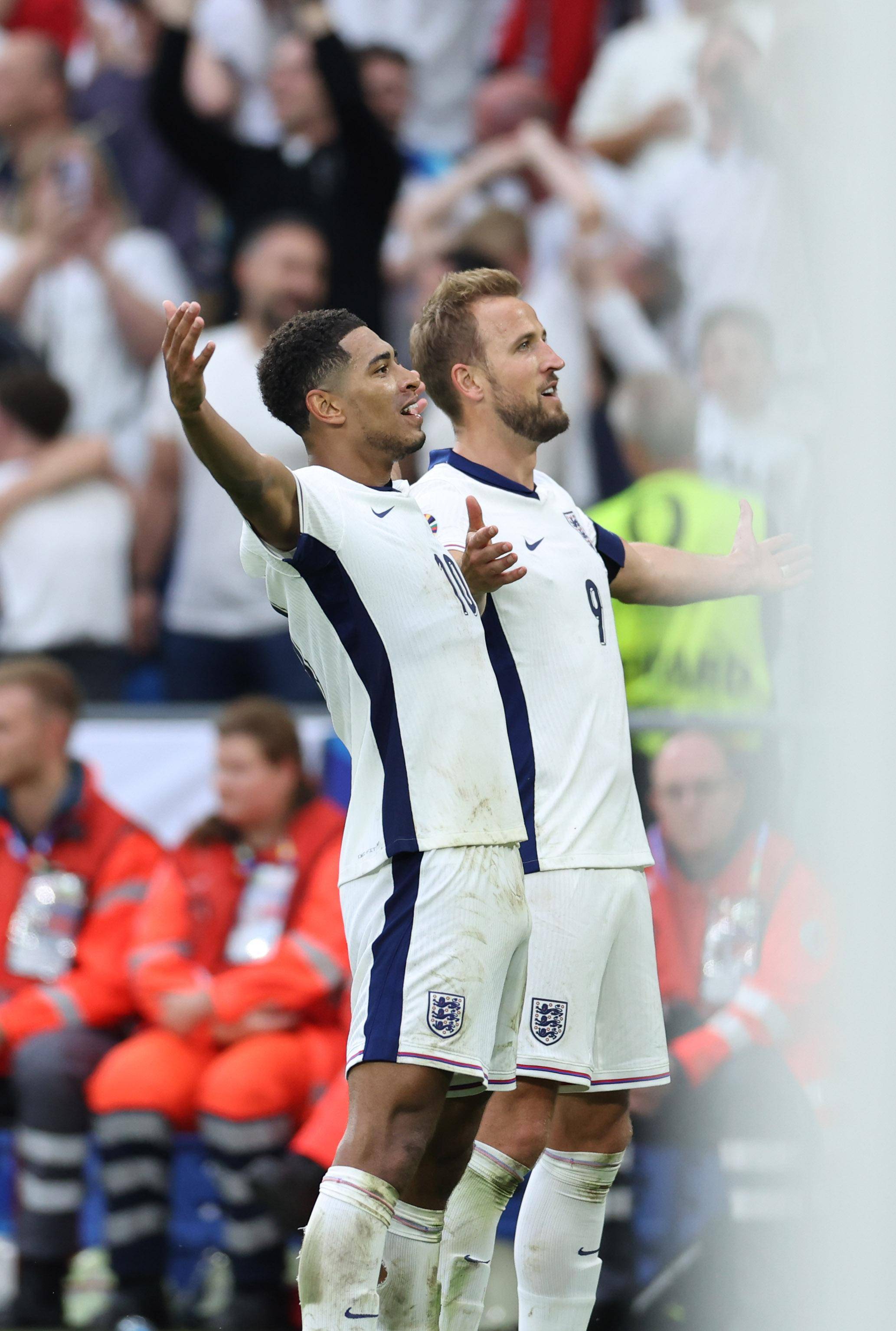 英格兰胜利击败荷兰——欧洲预赛激烈角逐开启的简单介绍