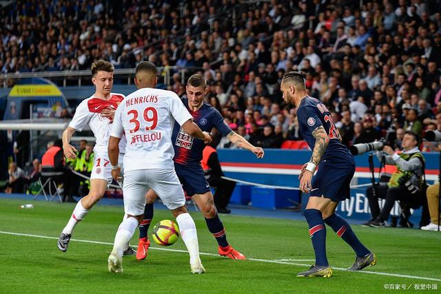 利兹联遭遇十连败,陷入保级泥潭的简单介绍 利兹联遭遇十连败,陷入保级泥潭的简单介绍