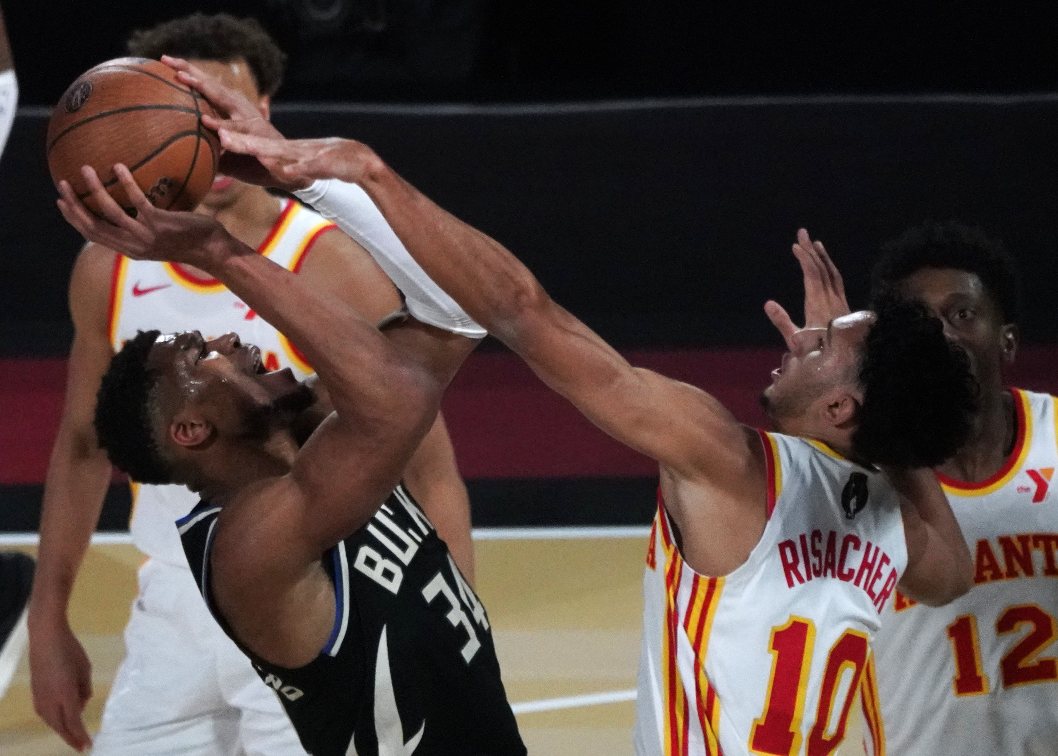 NBA总决赛东区半决赛雄鹿备战 NBA总决赛东区半决赛雄鹿备战