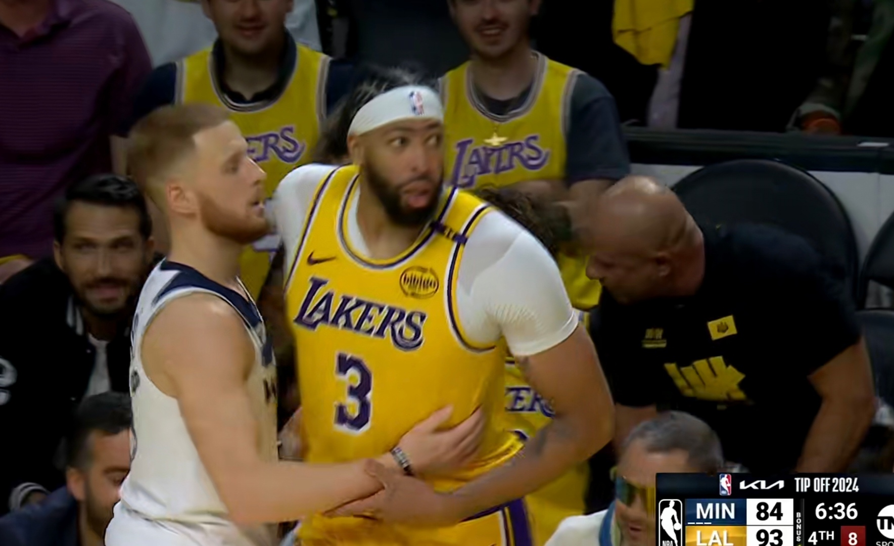 关于湖人主帅战术调整,球队成绩获得提升的信息 关于湖人主帅战术调整,球队成绩获得提升的信息