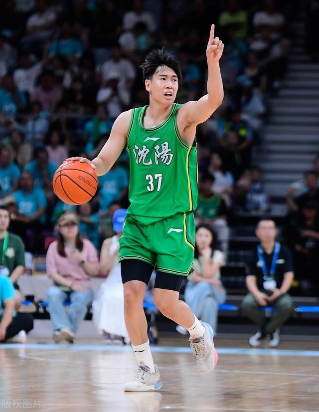 新秀球员突破发现自我,成为球队未来希望的简单介绍 新秀球员突破发现自我,成为球队未来希望的简单介绍