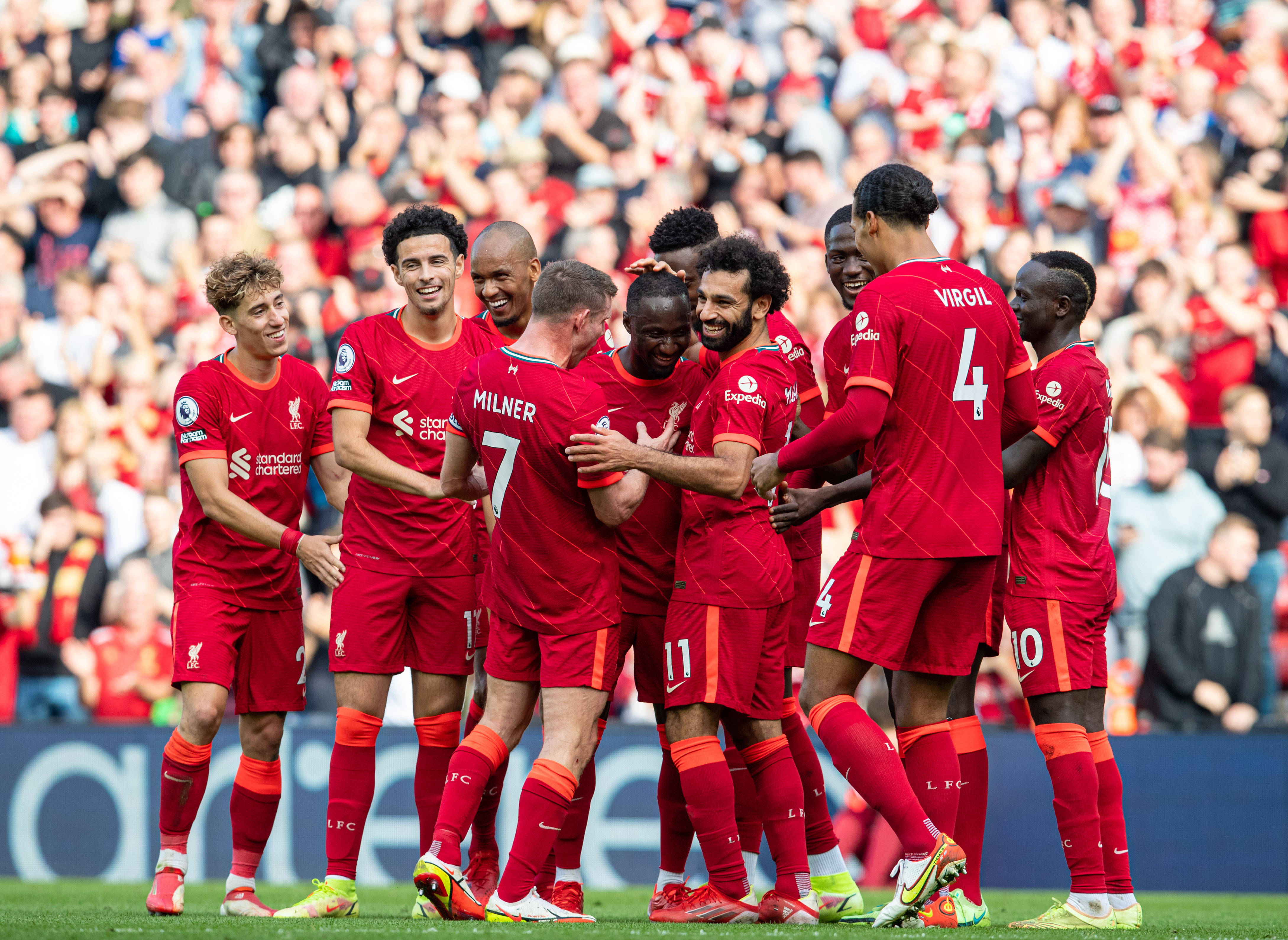 利物浦备战对决马德里竞技的比赛