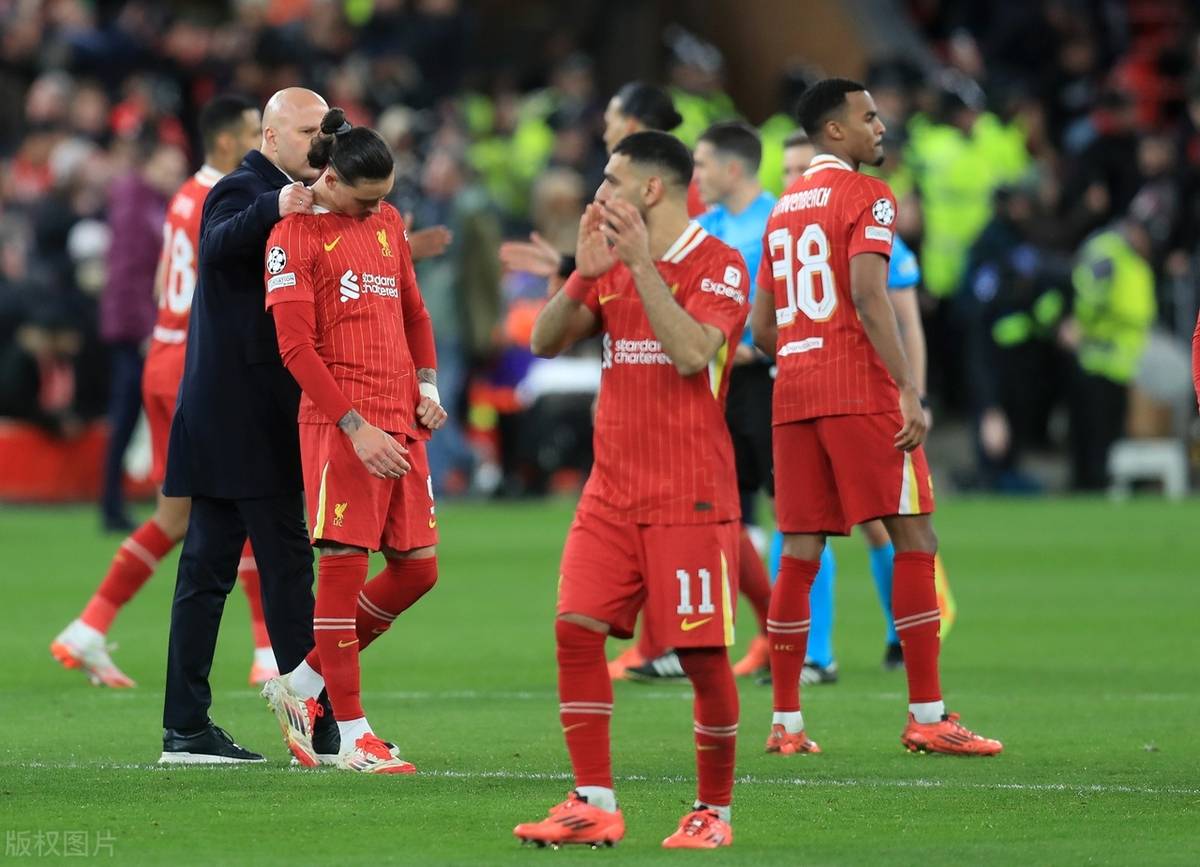 利物浦备战对决马德里竞技的比赛