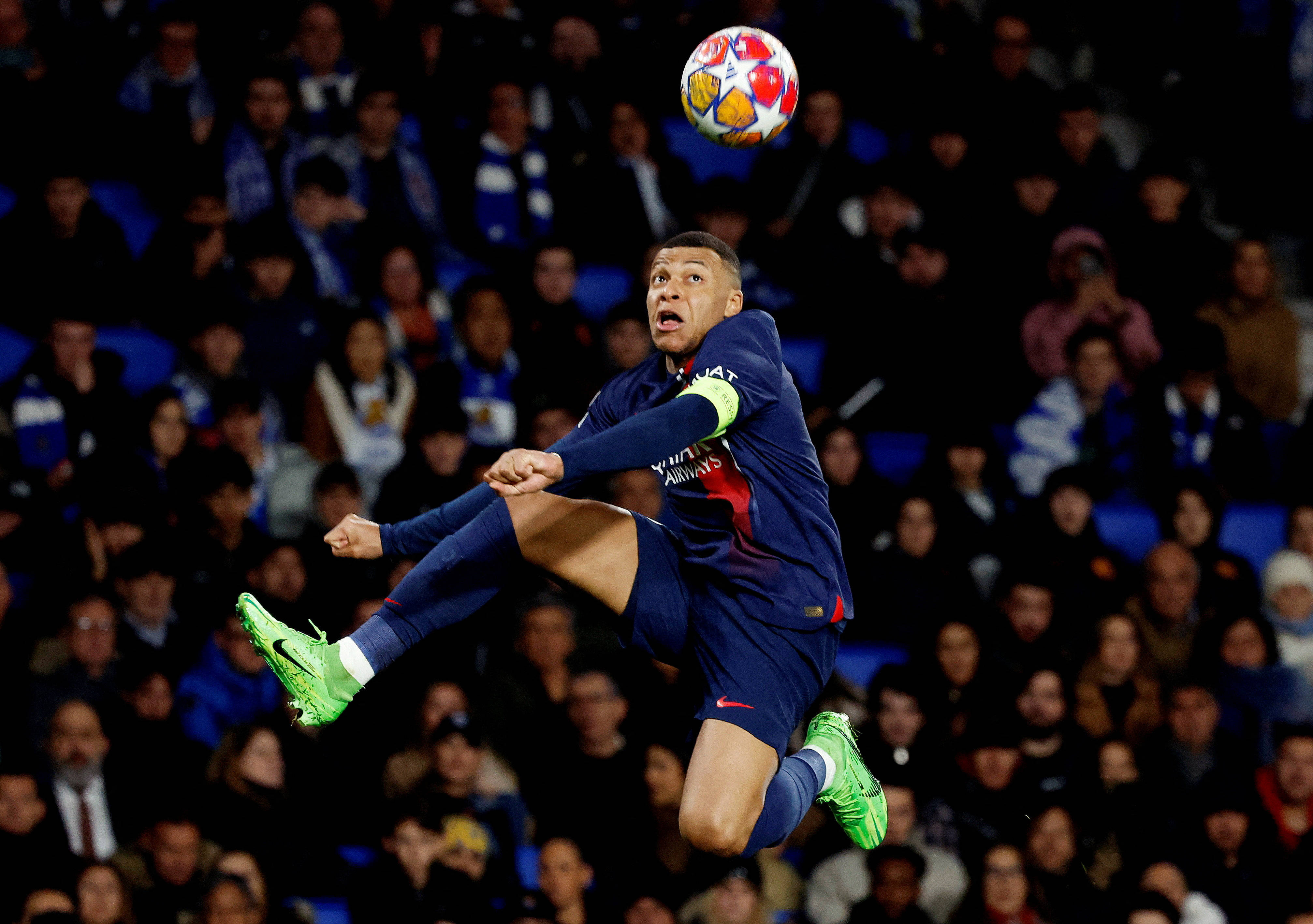 巴黎圣日耳曼球员合练备战欧冠 巴黎圣日耳曼球员合练备战欧冠