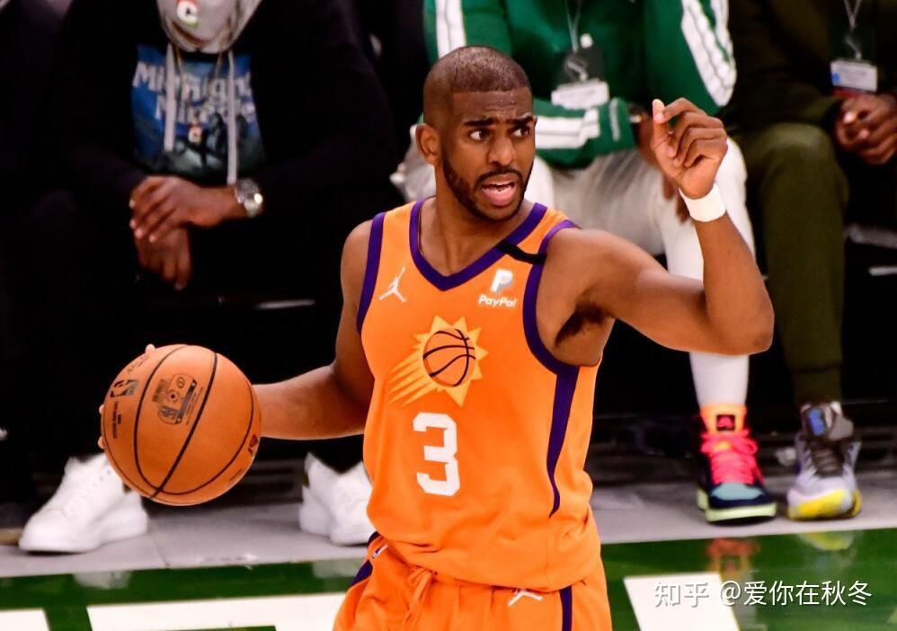 关于原标题:格林表现出色引发球迷热议,再接再厉的信息 关于原标题:格林表现出色引发球迷热议,再接再厉的信息