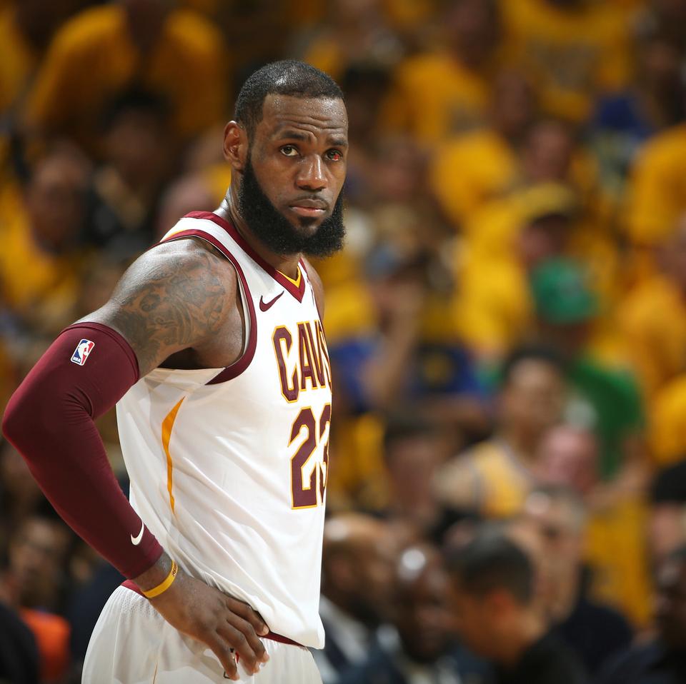 关于原标题:格林表现出色引发球迷热议,再接再厉的信息 关于原标题:格林表现出色引发球迷热议,再接再厉的信息