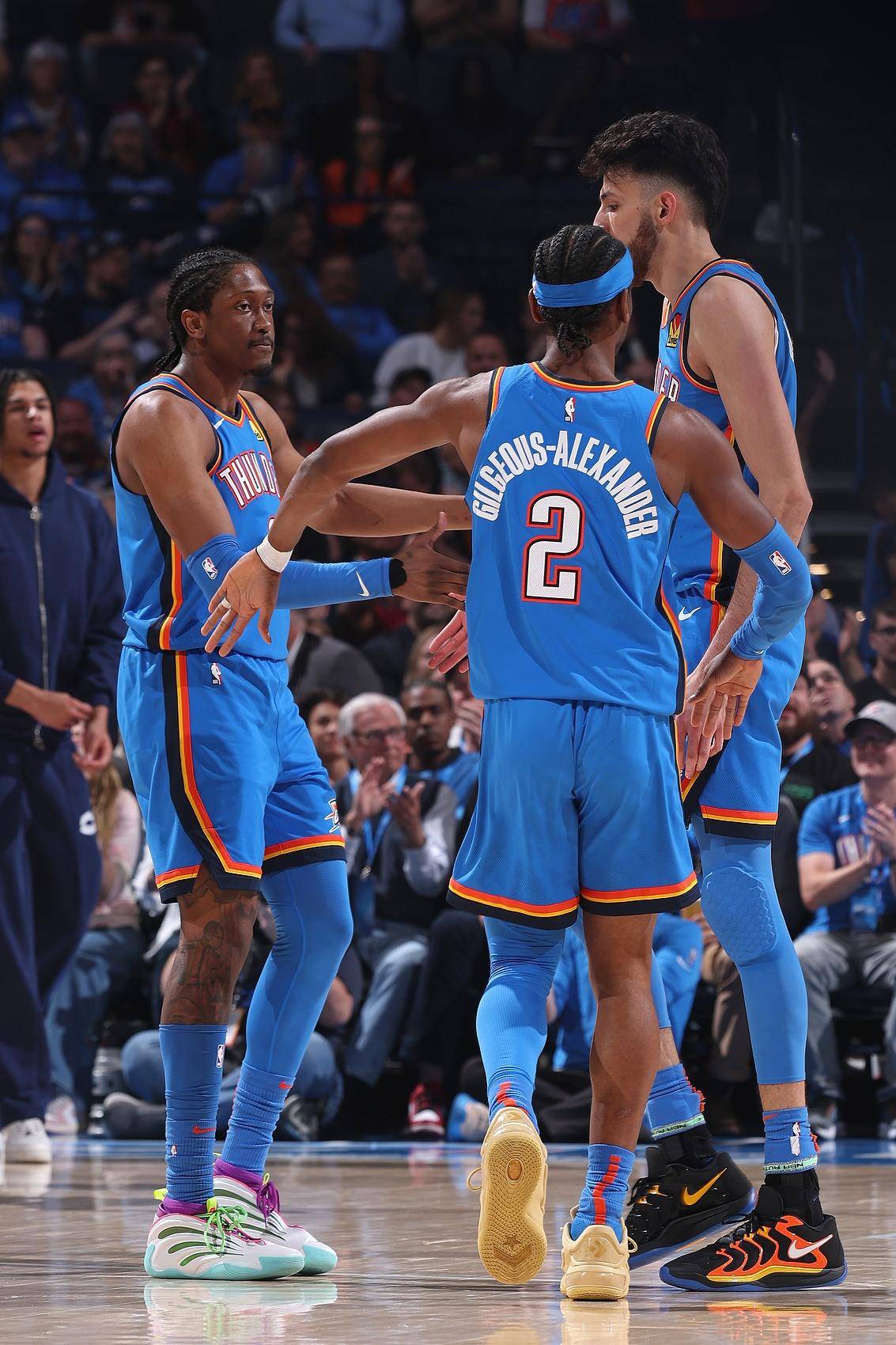 步行者血泪淘汰凯尔特人,湖人三连败的简单介绍 步行者血泪淘汰凯尔特人,湖人三连败的简单介绍