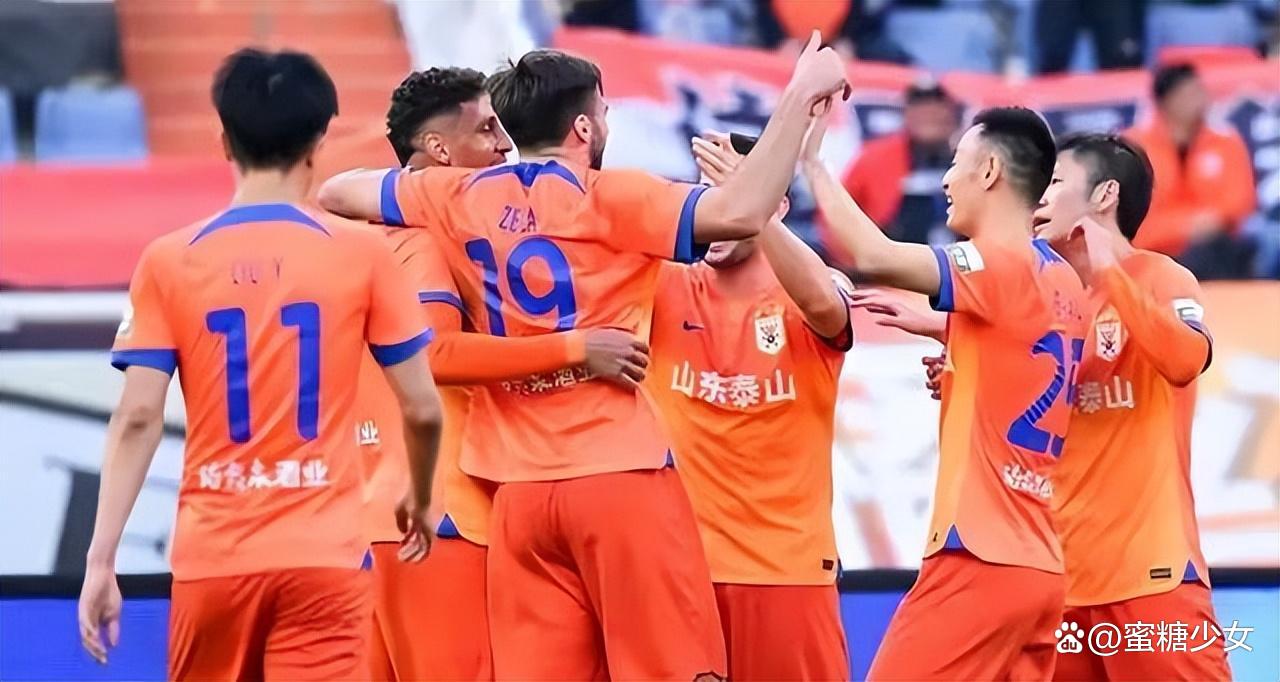 恒大客场惊险逼平浦项国脚,晋级亚冠资格赛 恒大客场惊险逼平浦项国脚,晋级亚冠资格赛