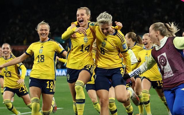 挪威女足遭遇连败,提前告别赛场 挪威女足遭遇连败,提前告别赛场