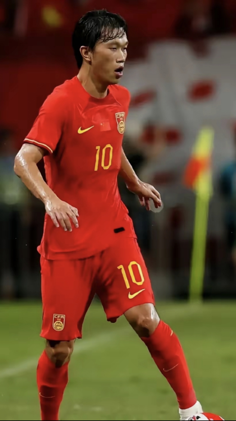 申花客场逆转富力,谢鹏飞梅开二度 申花客场逆转富力,谢鹏飞梅开二度