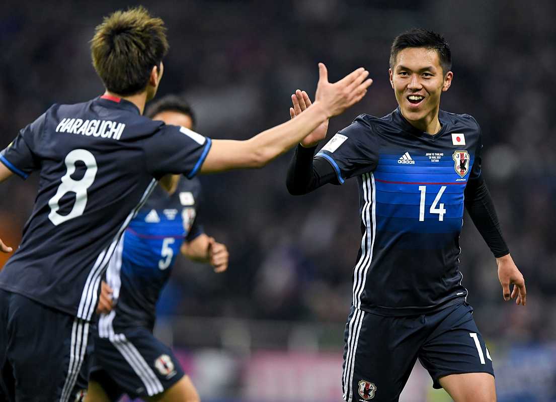 爱游戏官方入口-瑞士球员考虑加盟亚洲联赛，拓展职业生涯