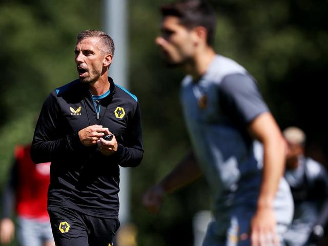 狼队客场告捷,保持不败纪录 狼队客场告捷,保持不败纪录