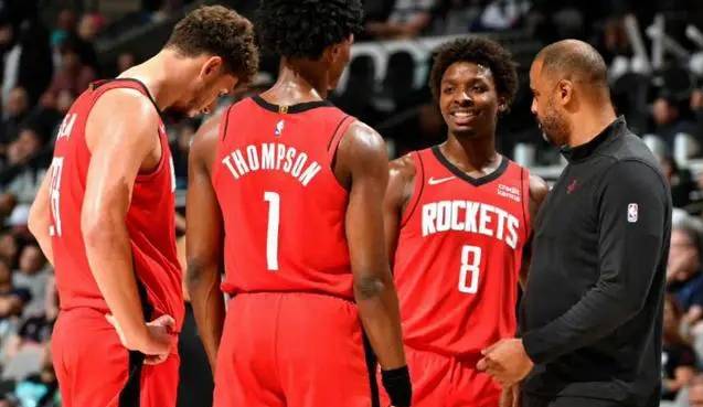 火箭队球员合同纠纷曝光,可能离队的简单介绍 火箭队球员合同纠纷曝光,可能离队的简单介绍