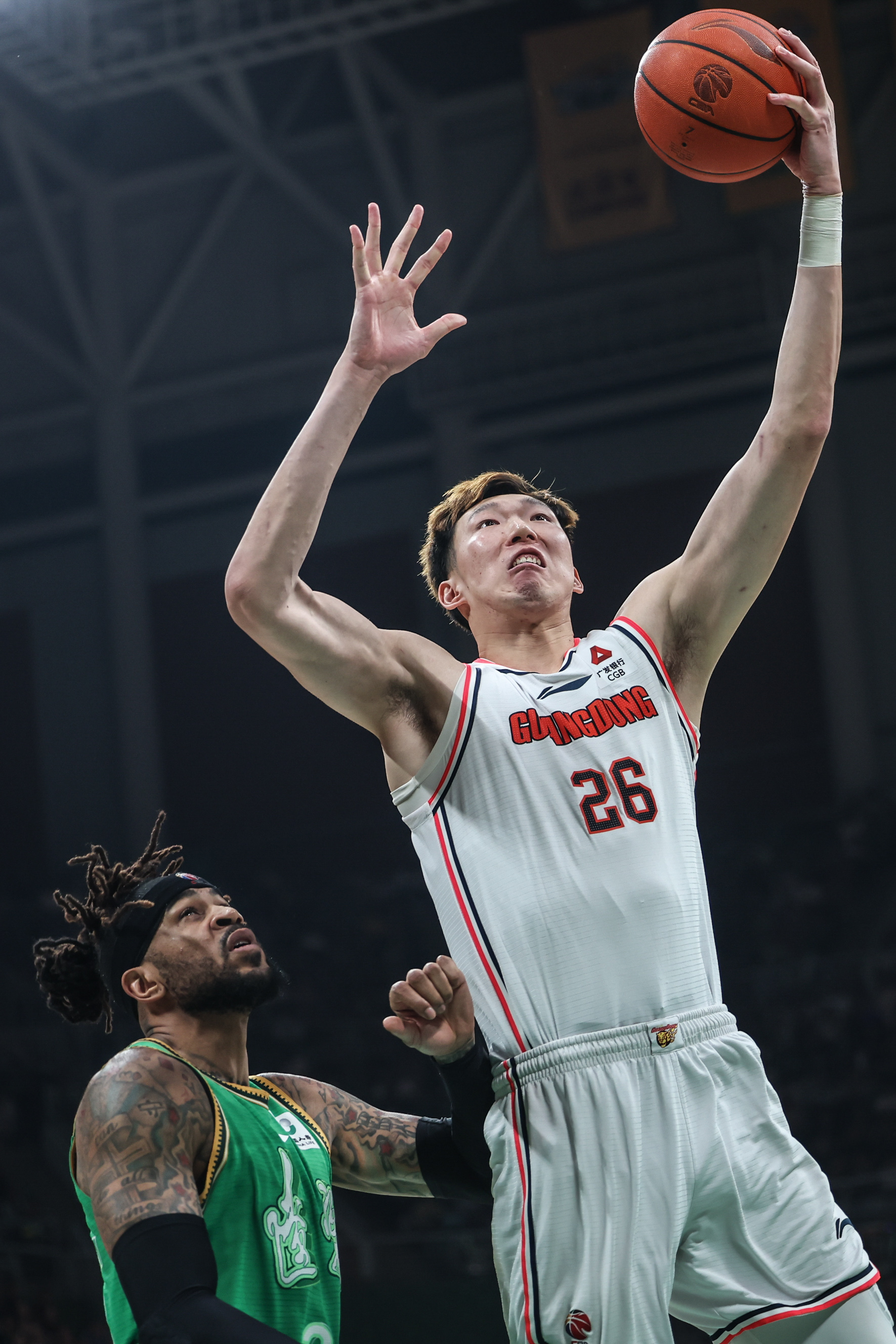 广东男篮再胜一场，豪取连胜