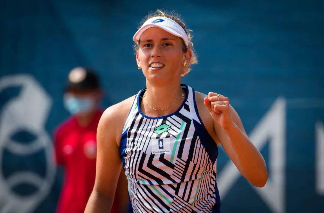 罗马尼亚球队成功挺进半决赛 罗马尼亚球队成功挺进半决赛