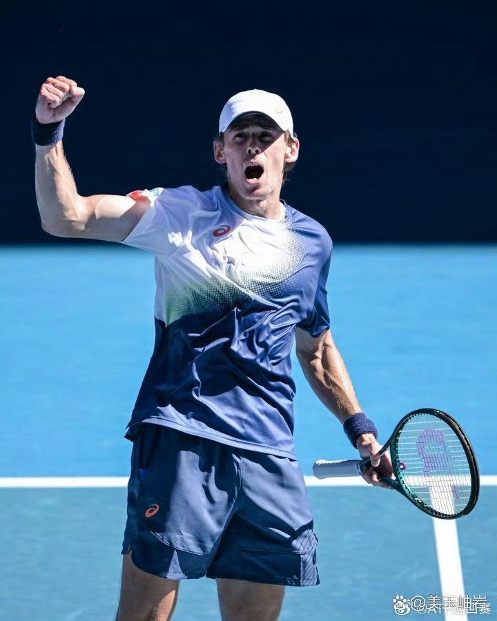 死士球星状态回升,连续两场比赛突破分 死士球星状态回升,连续两场比赛突破分