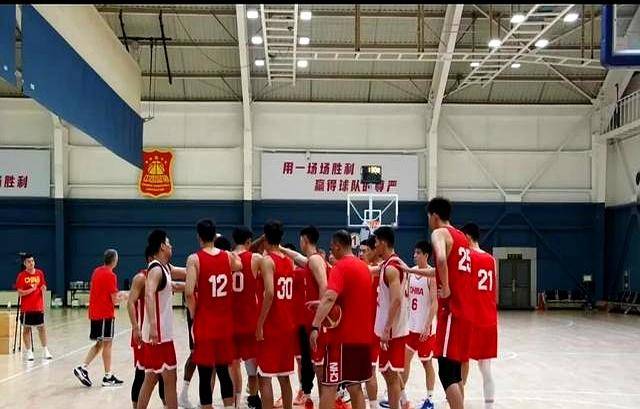 长春飞马队在亚洲杯战事中勇夺桂冠！