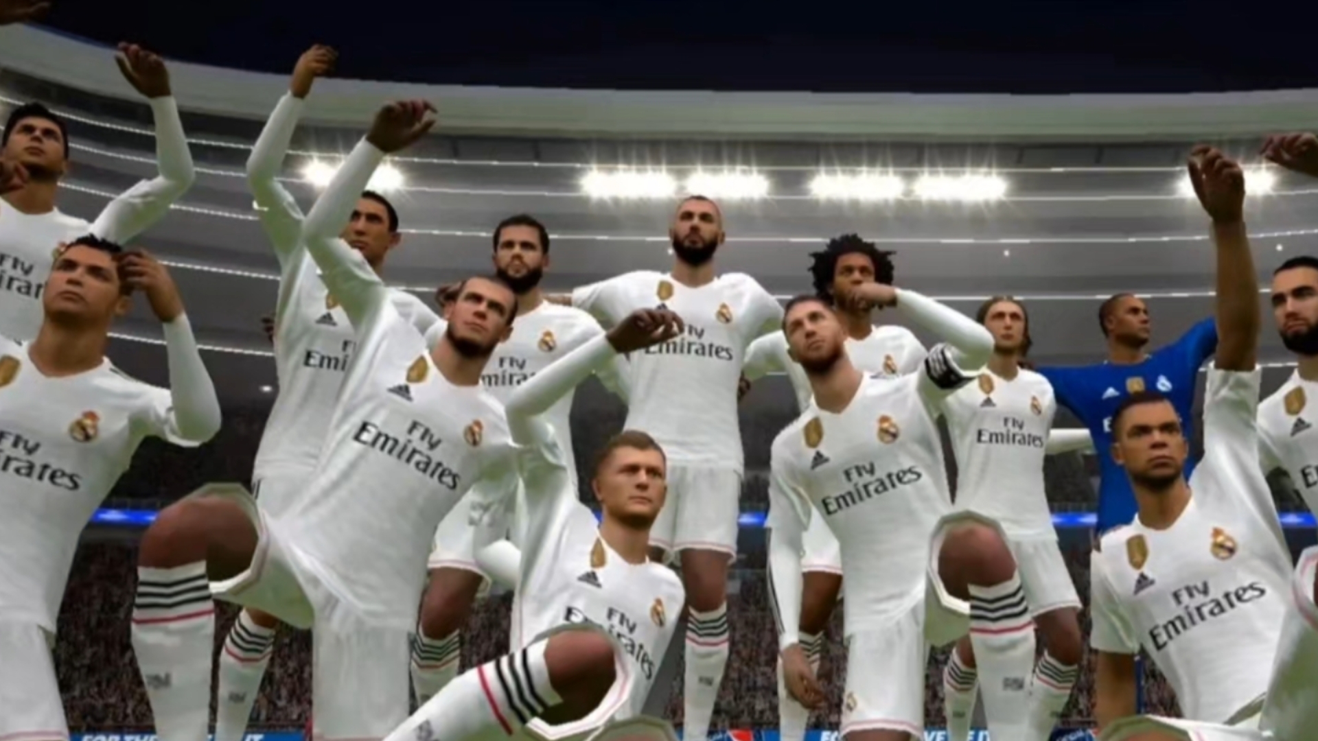 银河战舰晋级足球赛半决赛，展现出色表现！