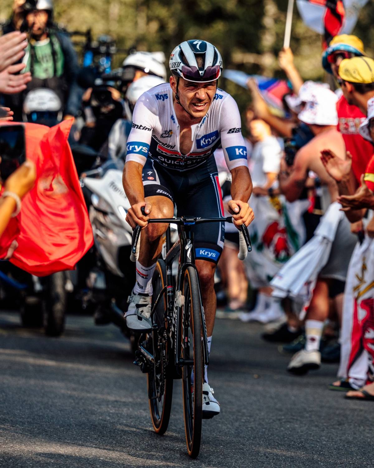 法国自行车选手横扫赛场，夺得多枚奖牌