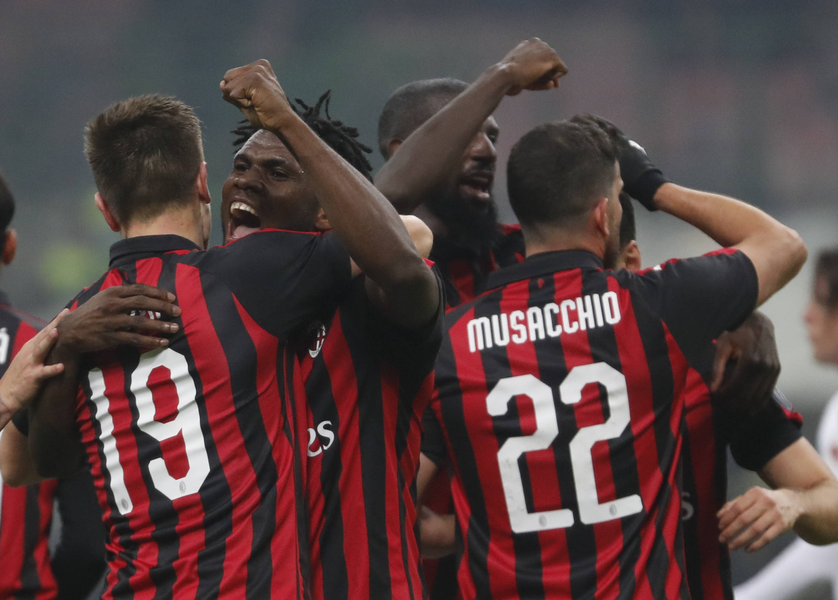 包含那不勒斯主场小胜AC米兰,保持不败的词条 包含那不勒斯主场小胜AC米兰,保持不败的词条