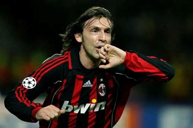 关于那不勒斯再次不敌AC米兰,欧洲赛场前景黯淡的信息 关于那不勒斯再次不敌AC米兰,欧洲赛场前景黯淡的信息