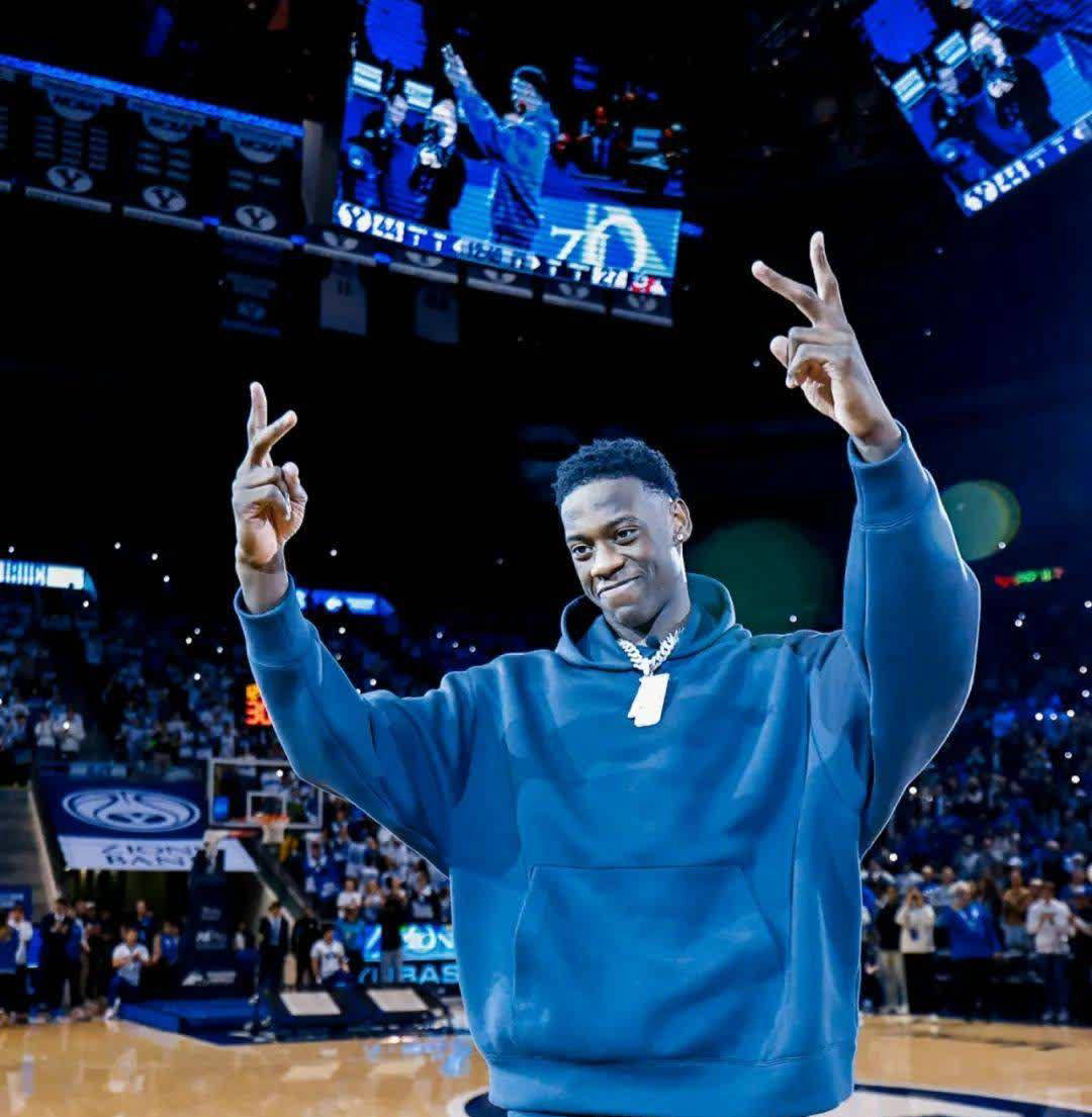 关于新秀球员崭露头角助球队逆转的信息 关于新秀球员崭露头角助球队逆转的信息