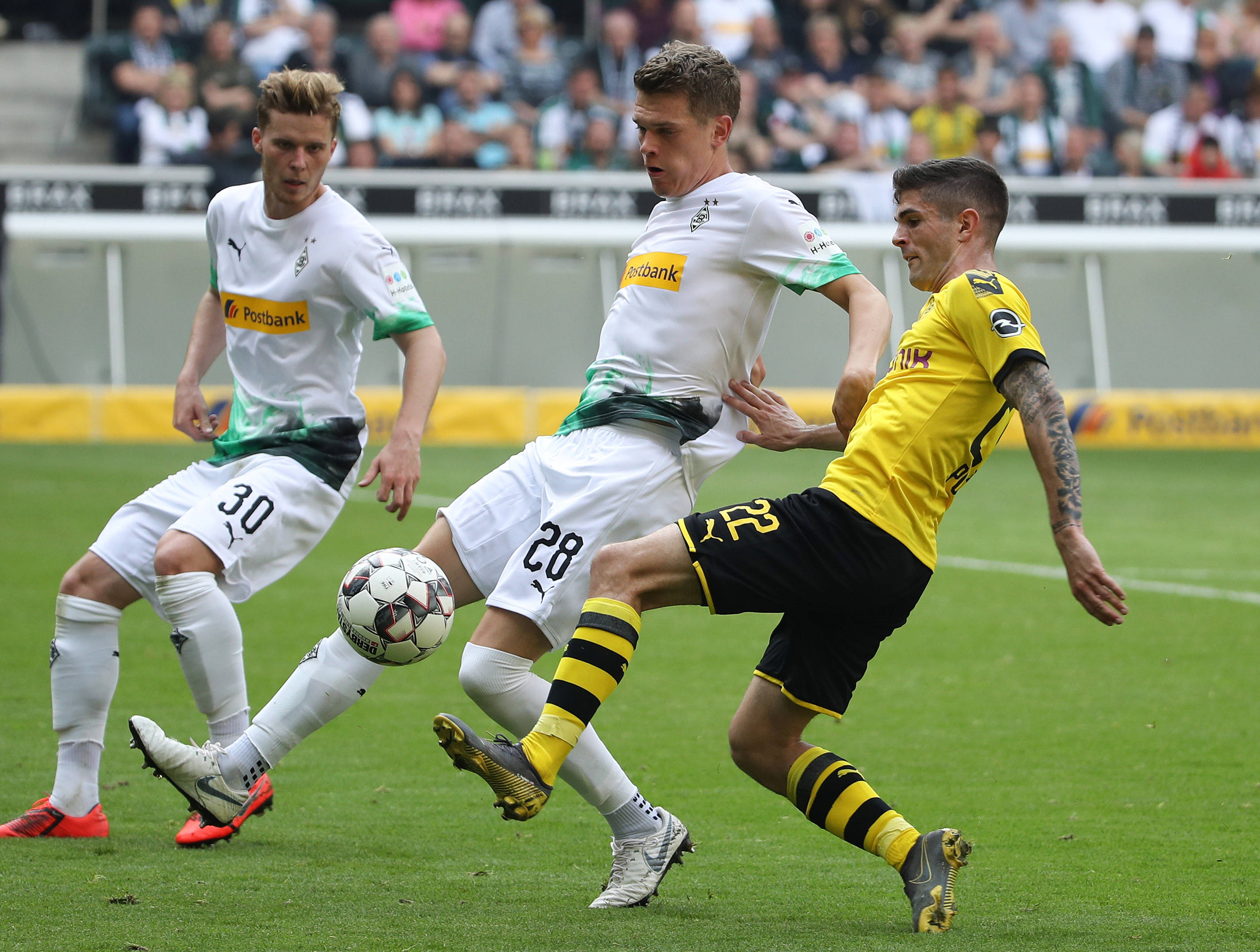 巴黎圣日耳曼连胜，巴黎比击败门兴格拉德巴赫的简单介绍