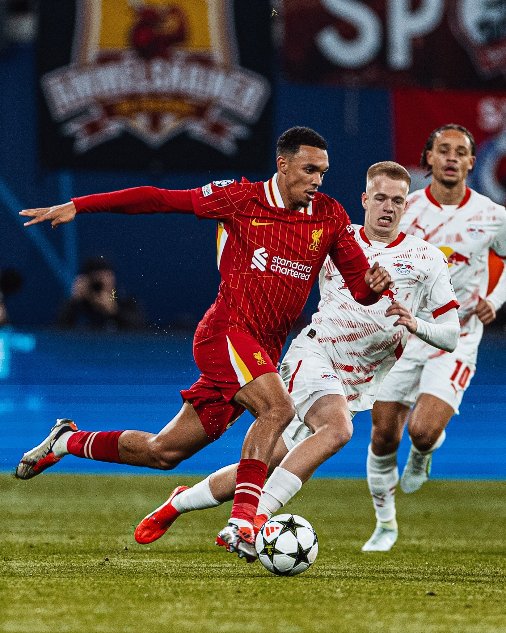 利物浦大胜尤文图斯,晋级欧国联半决赛 利物浦大胜尤文图斯,晋级欧国联半决赛