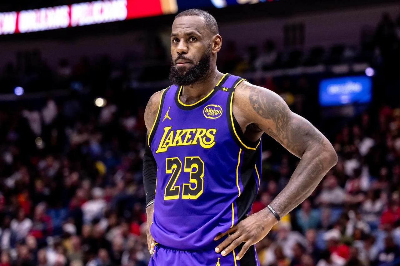 甘冈主场大胜,轻松击败对手赢得比赛 甘冈主场大胜,轻松击败对手赢得比赛