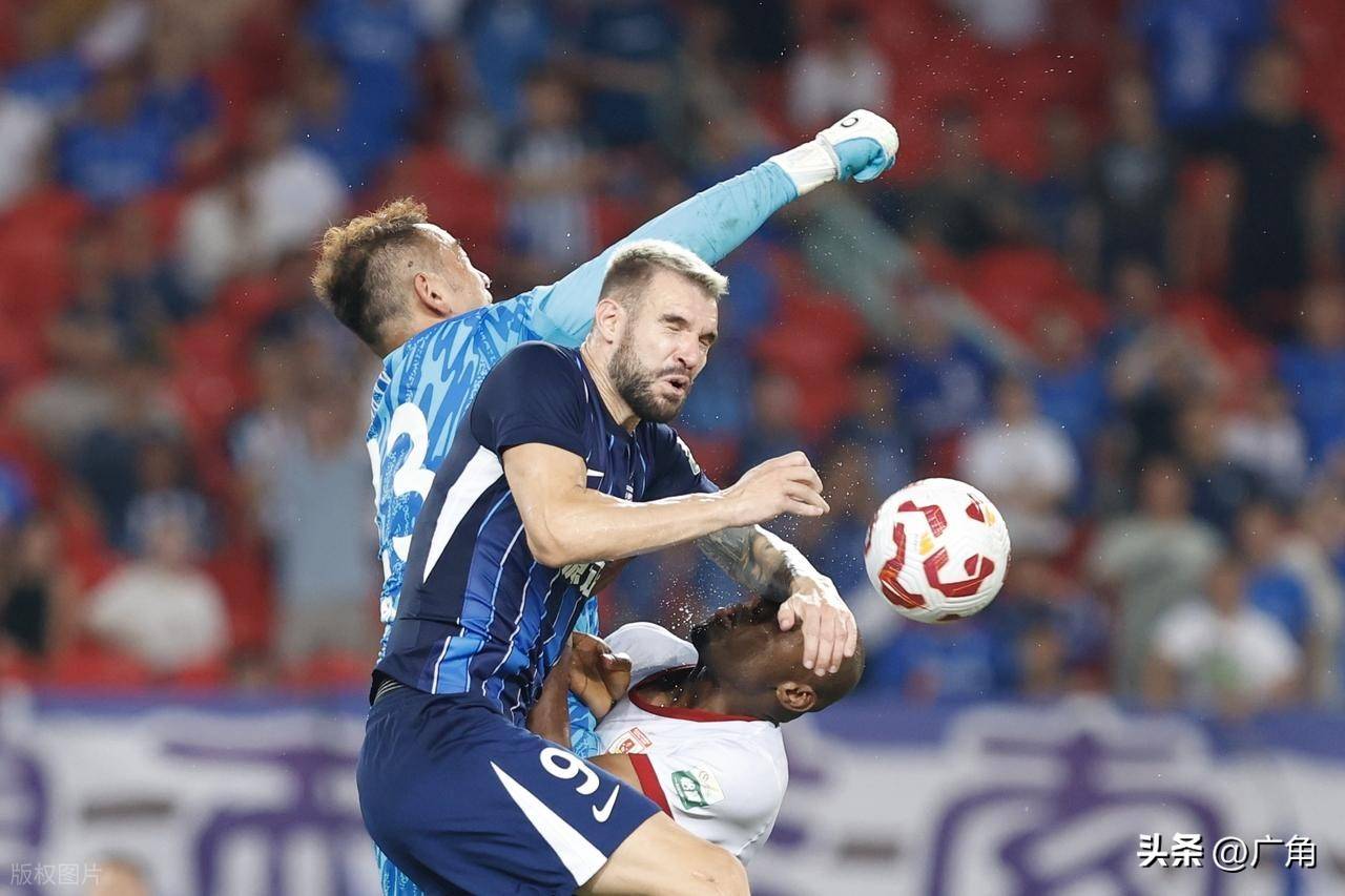 克罗托内客场大胜切沃,起步追赶保级希望的简单介绍 克罗托内客场大胜切沃,起步追赶保级希望的简单介绍