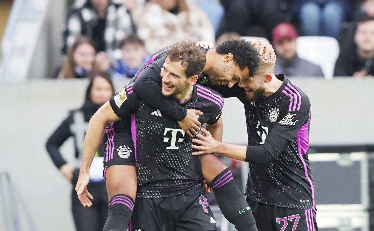 拜仁中场核心受伤，球队备战前景堪忧的简单介绍