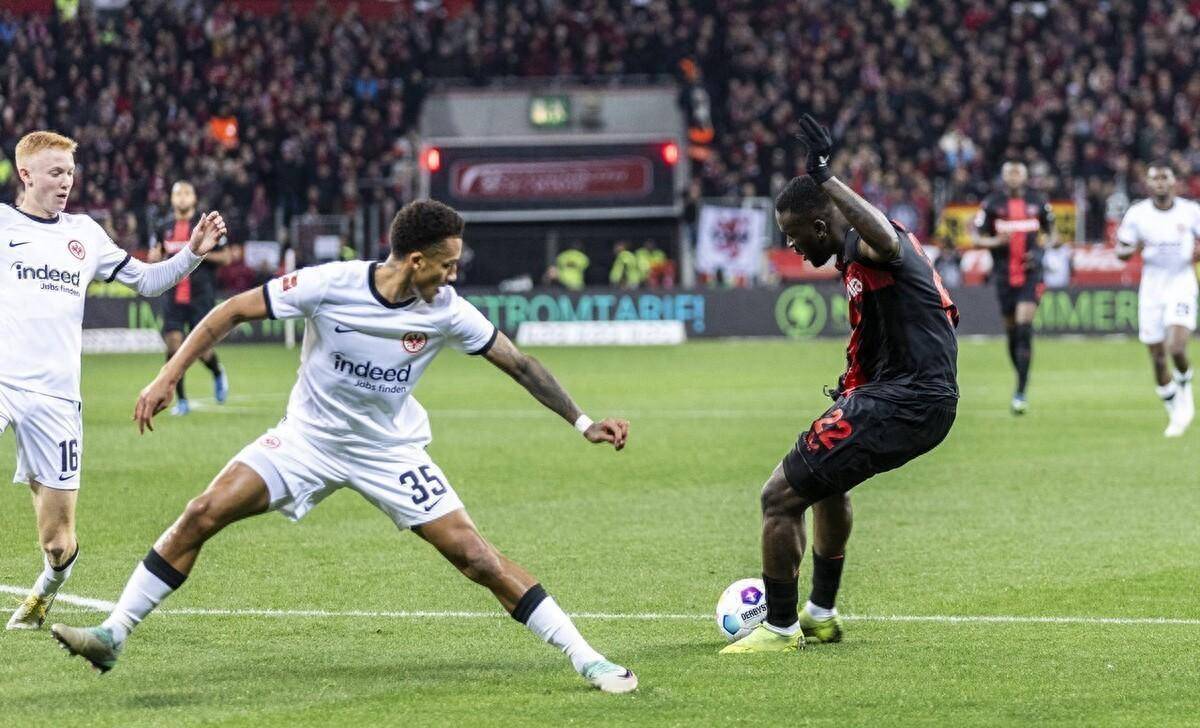 萨索洛迎来拉齐奥强敌,战意高涨 萨索洛迎来拉齐奥强敌,战意高涨