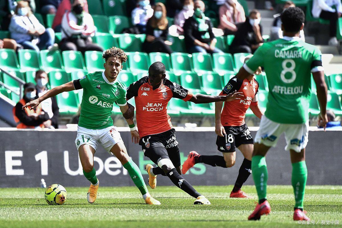 爱游戏-云达不莱梅客场逼平了门兴格拉德巴赫，士气不减