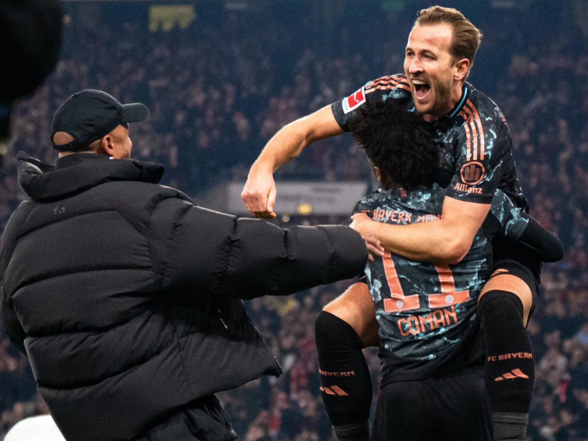 拜仁慕尼黑客场大捷，稳坐积分榜榜首的简单介绍