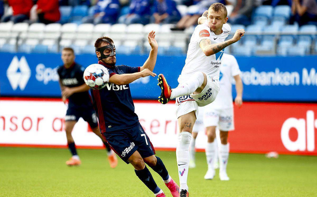 精彩比赛！比利亚雷亚尔击败西班牙人