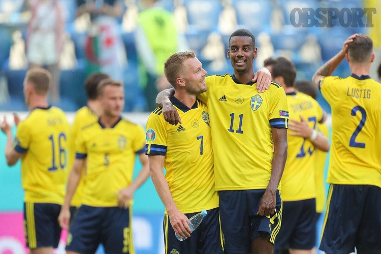 波兰大胜西班牙，小组领跑形势有望继续的简单介绍