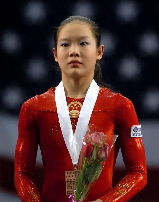 南非田径女将力挫强敌,夺得冠军头衔 南非田径女将力挫强敌,夺得冠军头衔