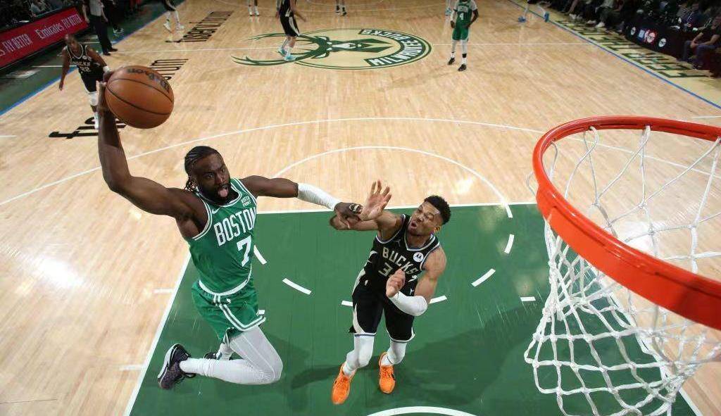 雄鹿近期表现抢眼，安特托昆博领军的简单介绍