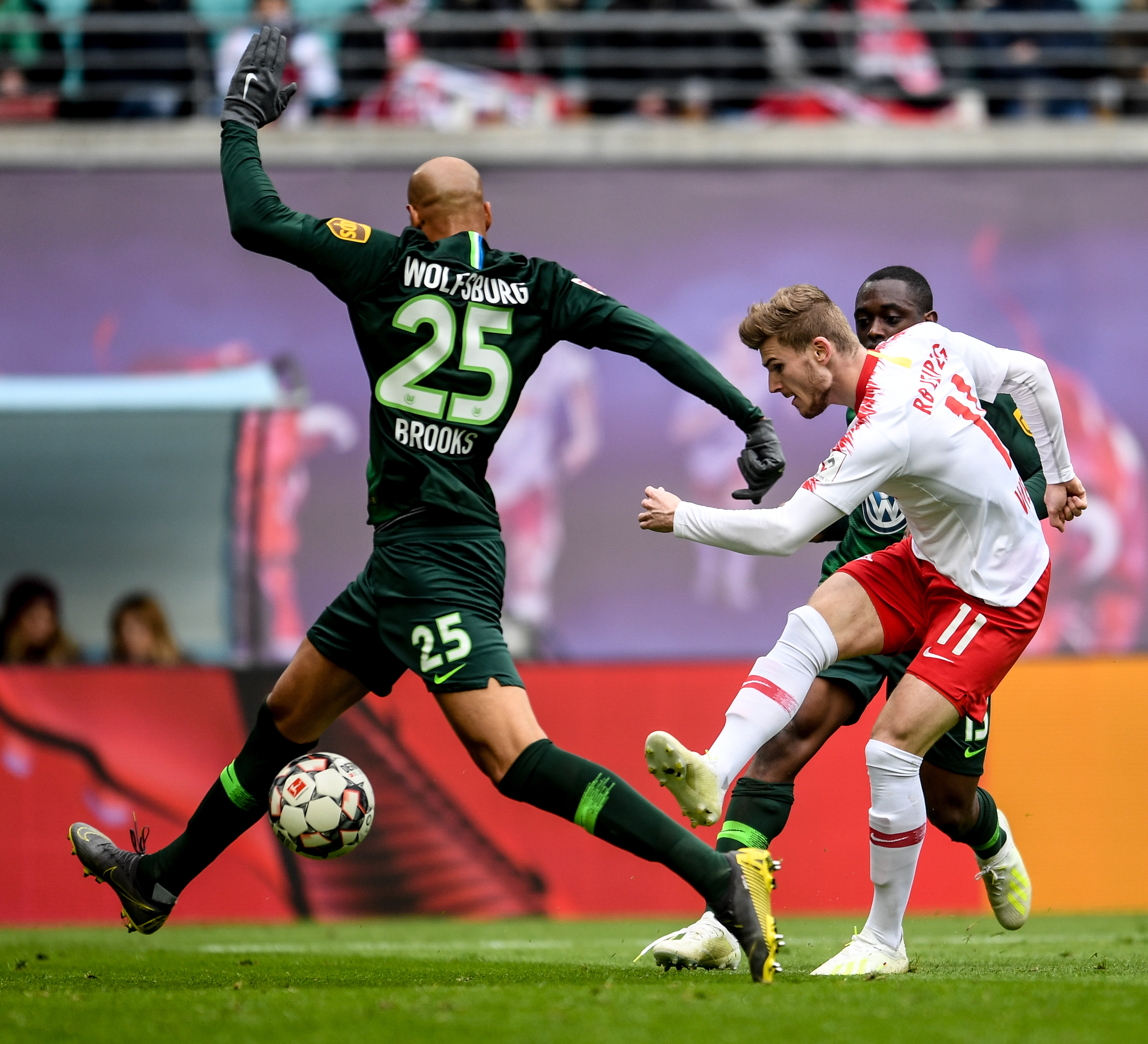 沃尔夫斯堡主场战胜对手,取得双杀的简单介绍 沃尔夫斯堡主场战胜对手,取得双杀的简单介绍