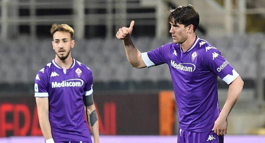 博洛尼亚主场不敌佛罗伦萨,战罢难抵强敌 博洛尼亚主场不敌佛罗伦萨,战罢难抵强敌