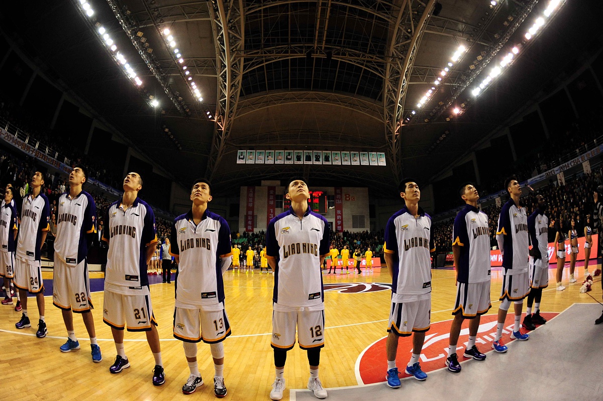 球员们在场上的表现再次令人瞩目 球员们在场上的表现再次令人瞩目