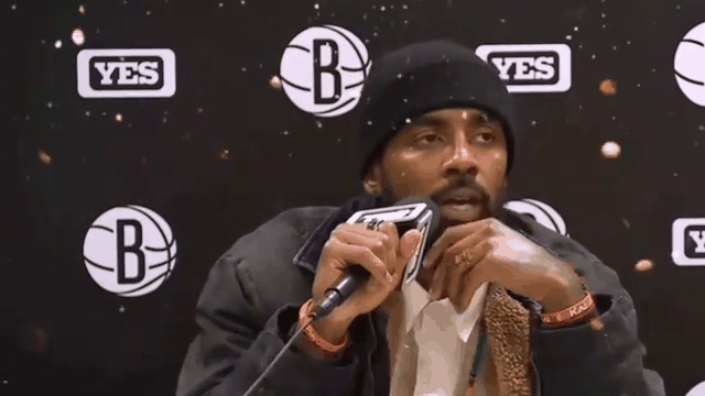 篮网双星领队大胜马刺,欧文发挥出色 篮网双星领队大胜马刺,欧文发挥出色