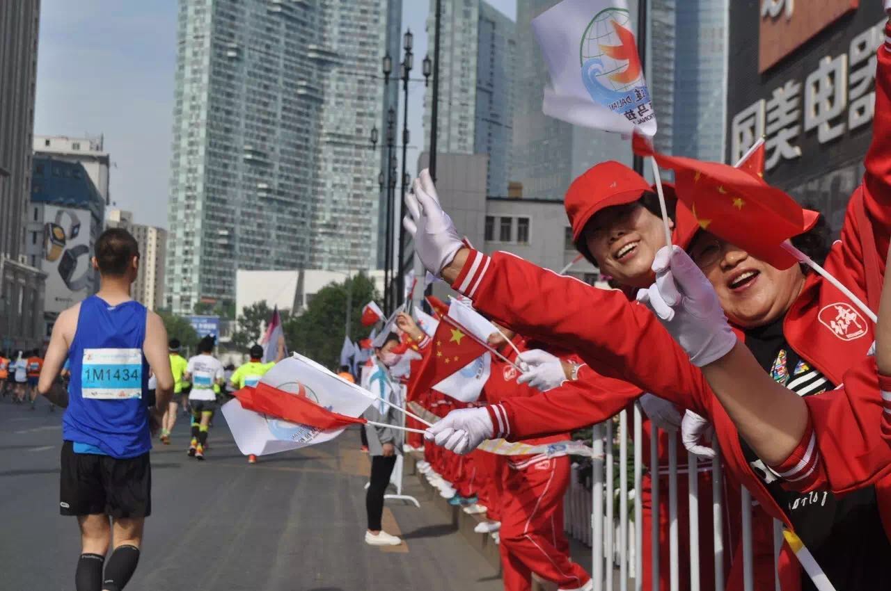 马来西亚队在比赛中继续前行，实现胜利