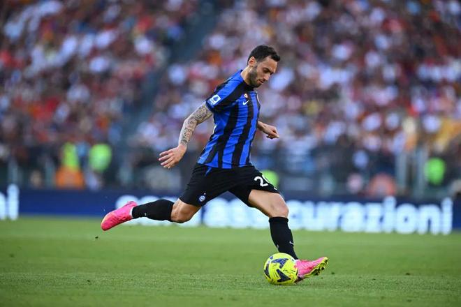 爱游戏tv-罗马客场告捷，取得关键胜利的简单介绍