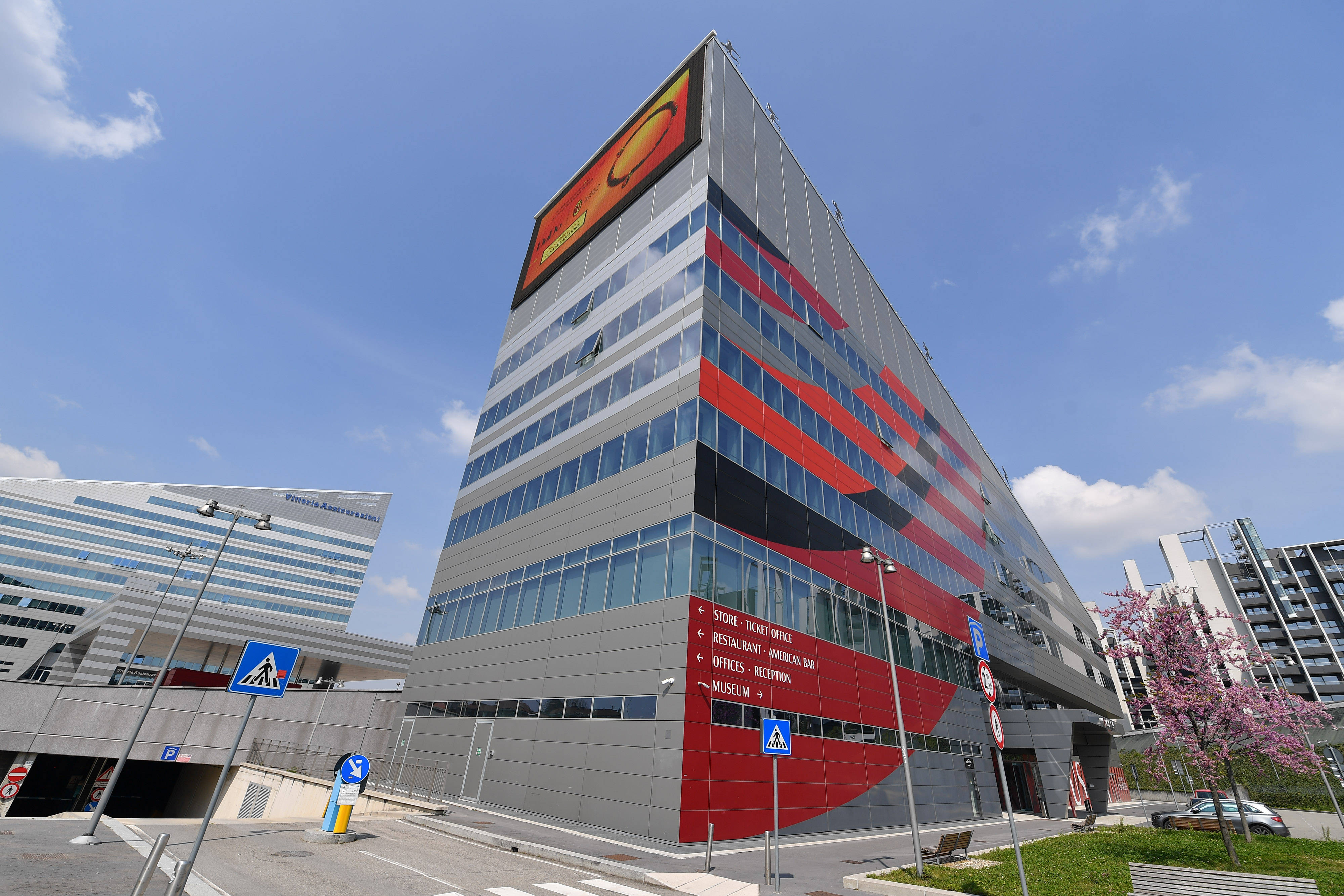 意甲球队投资新训练基地,提升球员水平 意甲球队投资新训练基地,提升球员水平