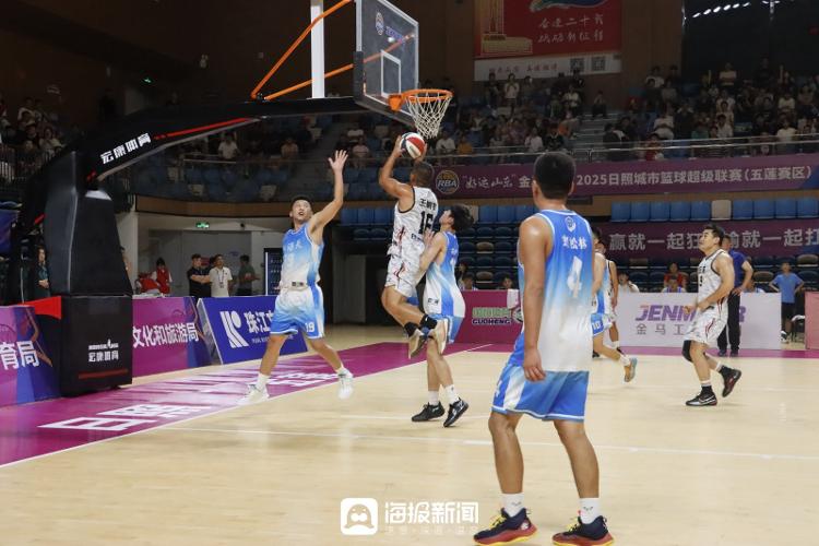 海宁客场战胜巴塞罗那,取得重要胜利 海宁客场战胜巴塞罗那,取得重要胜利