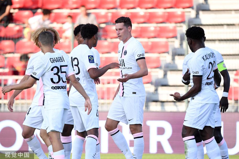 不休不止！奥格斯堡主场上演绝杀好戏的简单介绍