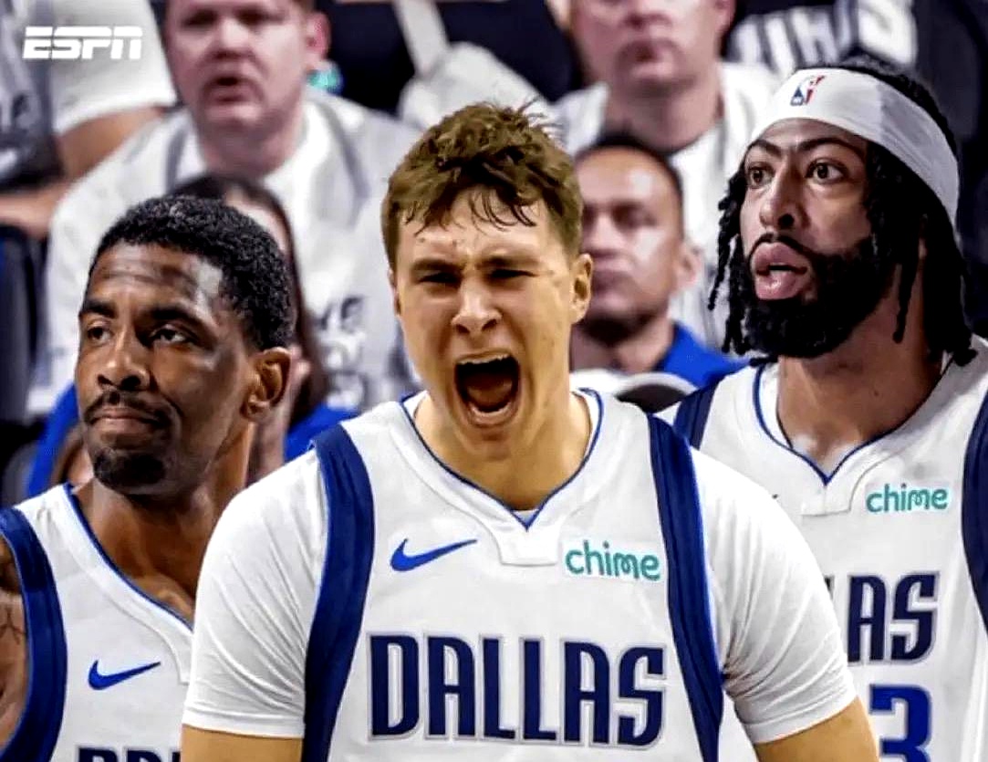 爵士队员表现出色,大胜对手 爵士队员表现出色,大胜对手